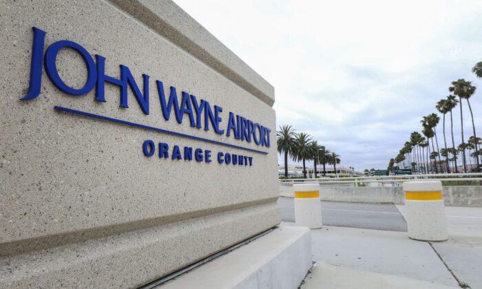 Complaints Erupt as OC Finalizes Leases for Small Plane Service at JWA
