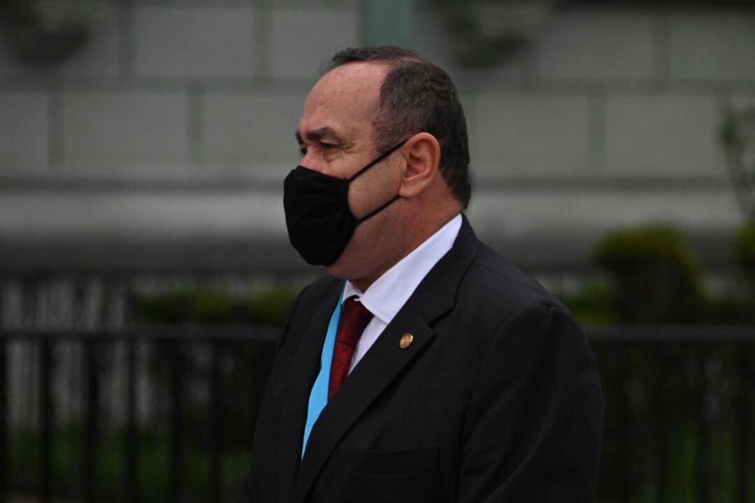 Guatemalan President Tests Positive for Coronavirus