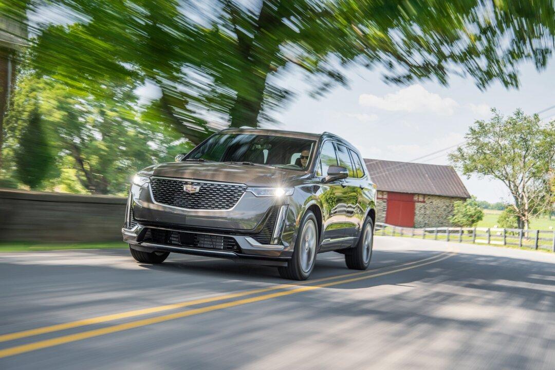 2020 Cadillac XT6 Premium Luxury FWD