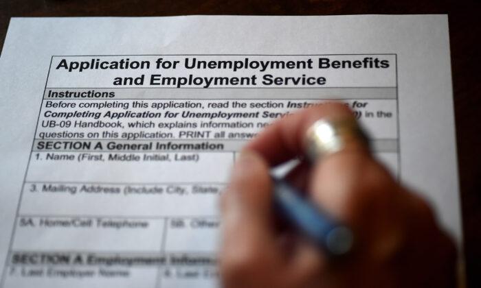 Handful of States Begin Paying Out Extra $300 Weekly Jobless Benefit