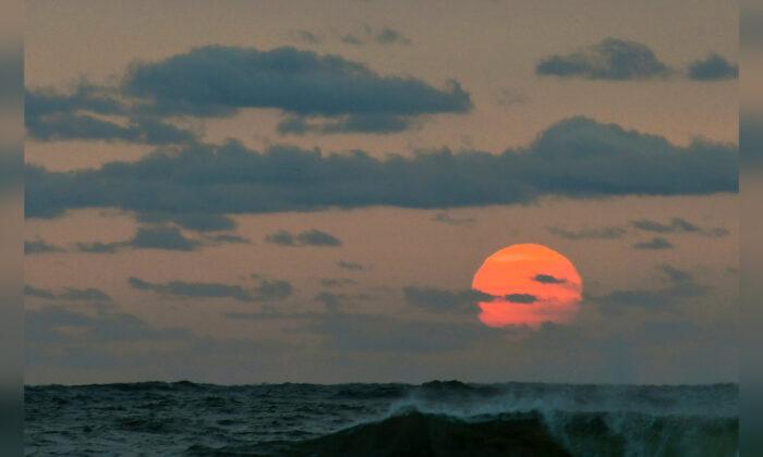 Wildfire Smoke Brings Haze, Vivid Sunsets to East Coast–and the Photos Are Incredible