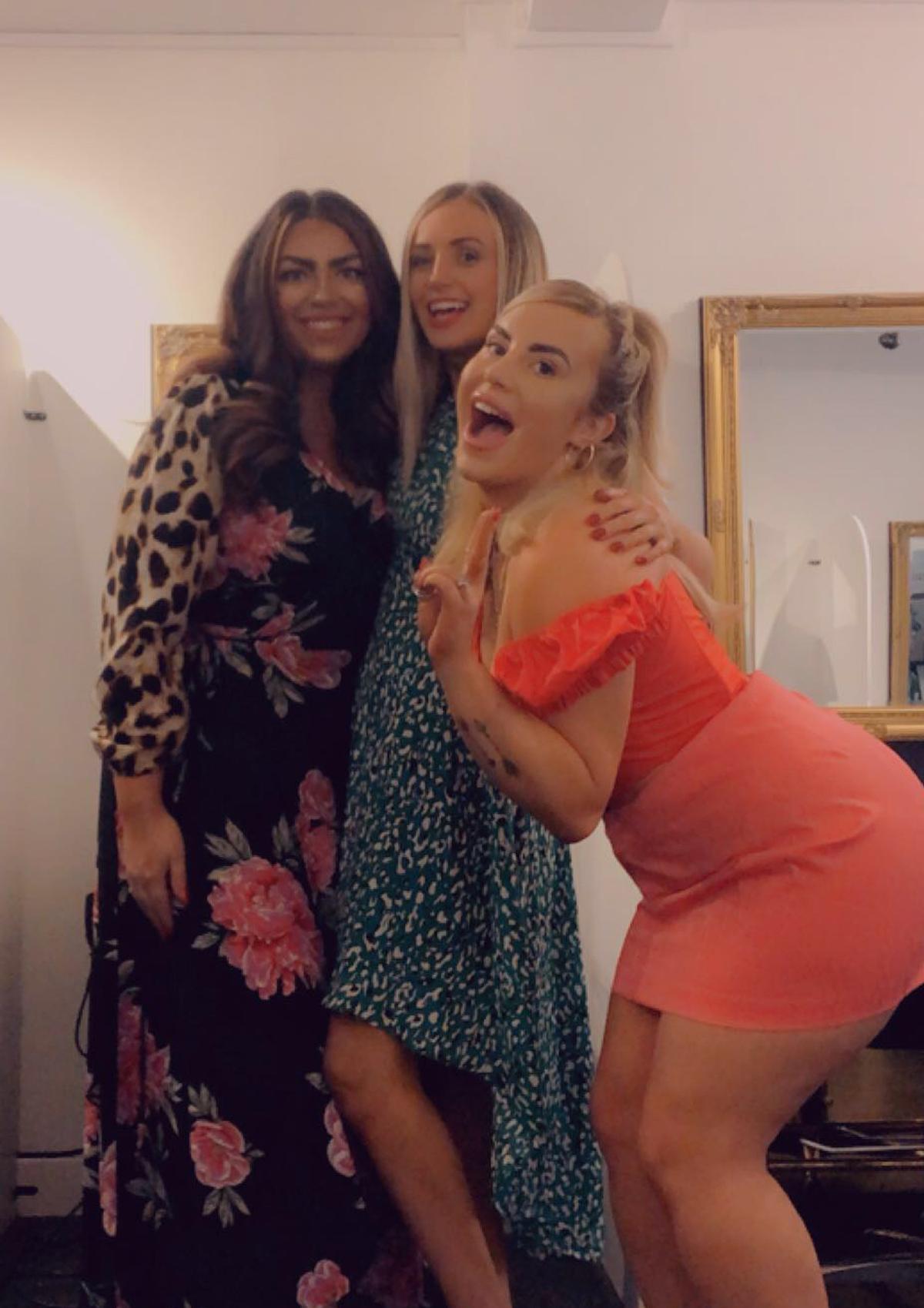 Tayla Wright with some friends her own age. (Caters News)