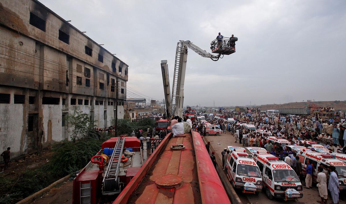 Pakistani Court Rules Deadly 2012 Blaze Was Arson, Sentences 2 to Death