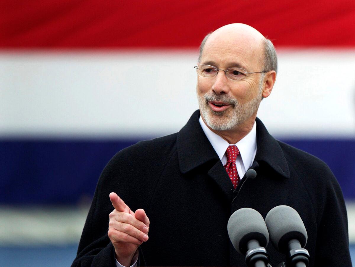 Pennsylvania Gov. Tom Wolf delivers a speech after being sworn in as the 47th Governor of Pennsylvania during an inauguration at the State Capitol in Harrisburg, Penn., on Jan. 20, 2015. (Mark Makela/Reuters)
