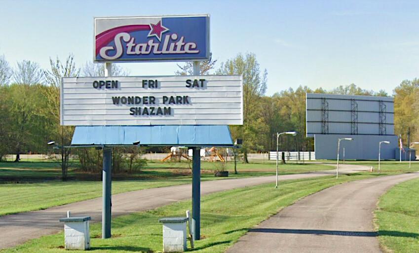The Starlite Drive-In movie theater in Clermont County, Ohio (Screenshot/<a href="https://www.google.com/maps/@39.0064669,-84.1619736,3a,20.1y,185.44h,91.8t/data=!3m6!1e1!3m4!1sMCkRHRm9pUddQaieM7VswQ!2e0!7i16384!8i8192">Google Maps</a>)