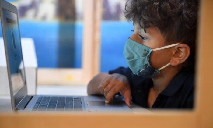Health of Children Receiving Virtual Learning May Be Worsening: CDC