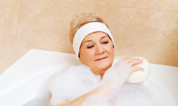 Regular Hot Bath Associated With Reduced Risk Factors for Type 2 Diabetes