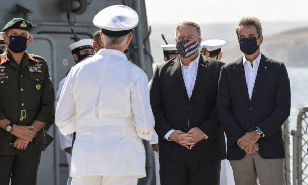  U.S. Secretary of State Mike Pompeo and Greek Prime Minister Kyriakos Mitsotakis visit the Greek frigate Salamis at the Naval Support Activity base at Souda, Crete, Greece, on Sept. 29, 2020. (Aris Messinis/Pool via Reuters)