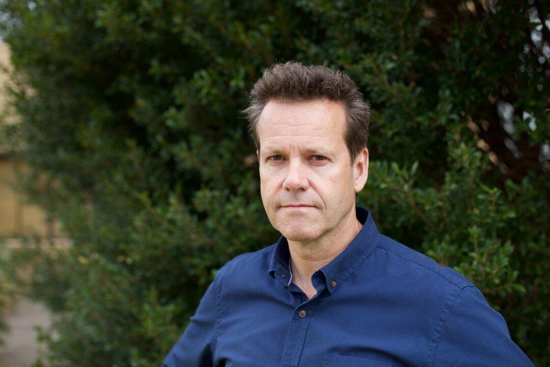 Booking.com Co-Founder Creates All-Australian PPE Mask