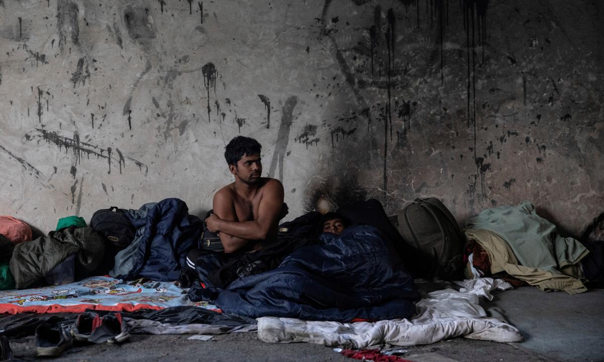 Brawl Among Migrants in Bosnia Kills 2, Injures 18