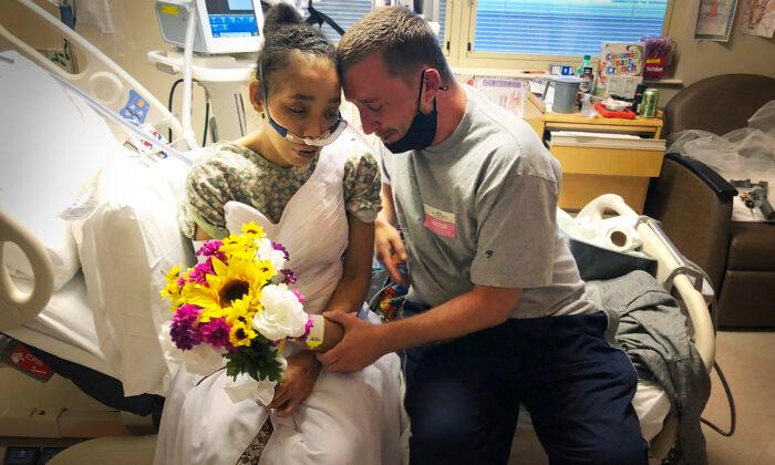 Woman Dying of Cancer Fulfills Last Wish to Marry Boyfriend in Hospital Despite COVID Restrictions
