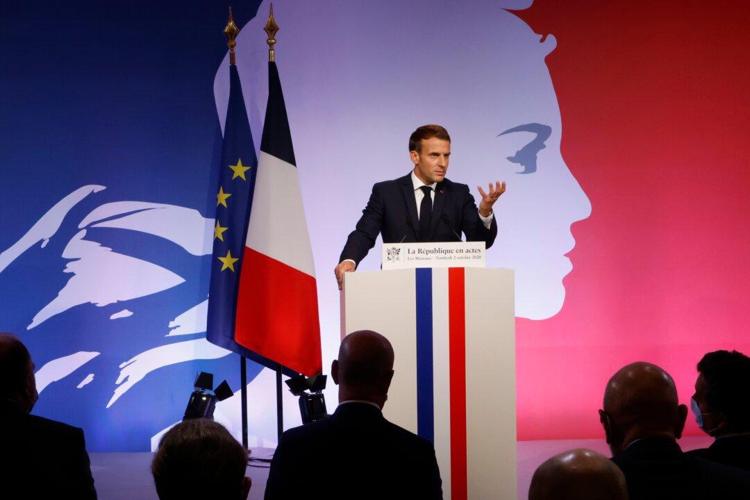 France’s Macron Details Plan Targeting Islamist ‘Separatism’