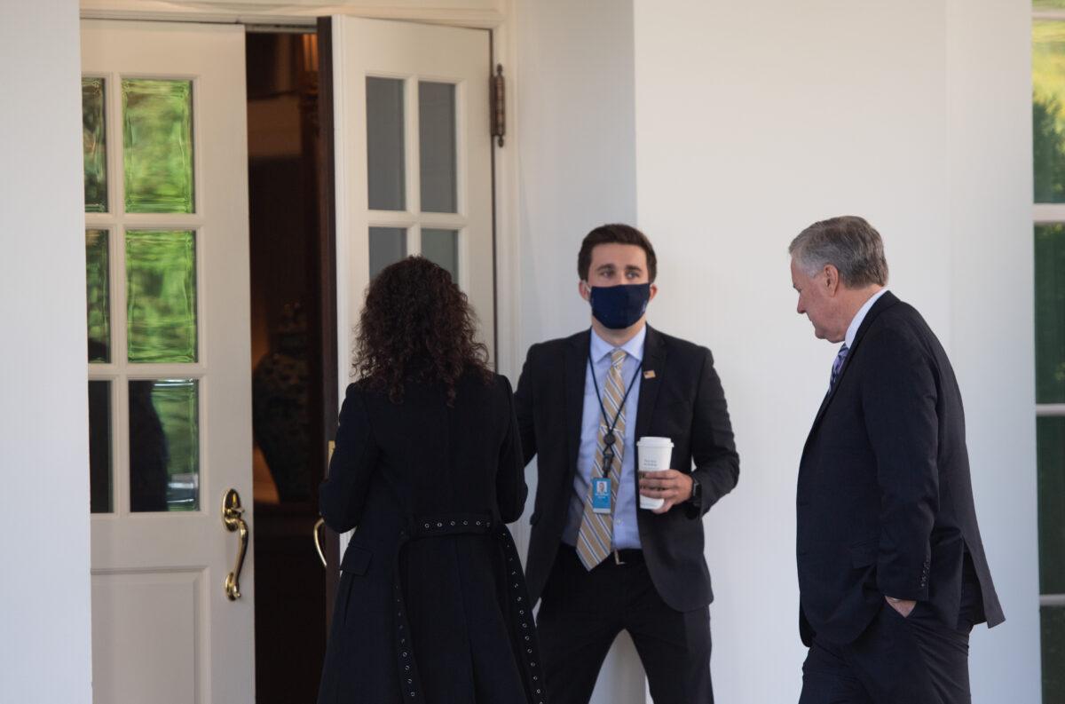 White House chief of staff Mark Meadows walks into the West Wing after speaking to the media about President Donald Trump, at the White House in Washington on Oct. 2, 2020. (Saul Loeb/AFP via Getty Images)