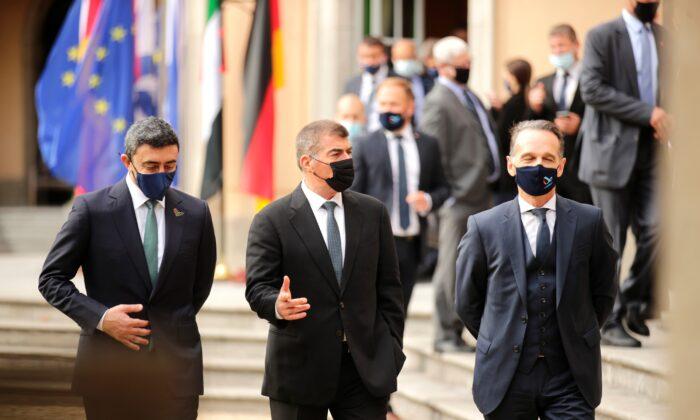 UAE Minister Vows ‘Never Again’ in Berlin Holocaust Memorial Visit Together With Israeli Counterpart