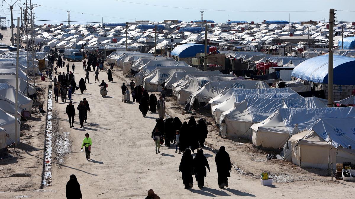 Kurdish Official Says Thousands of Syrians to Leave Crowded Refugee Camp