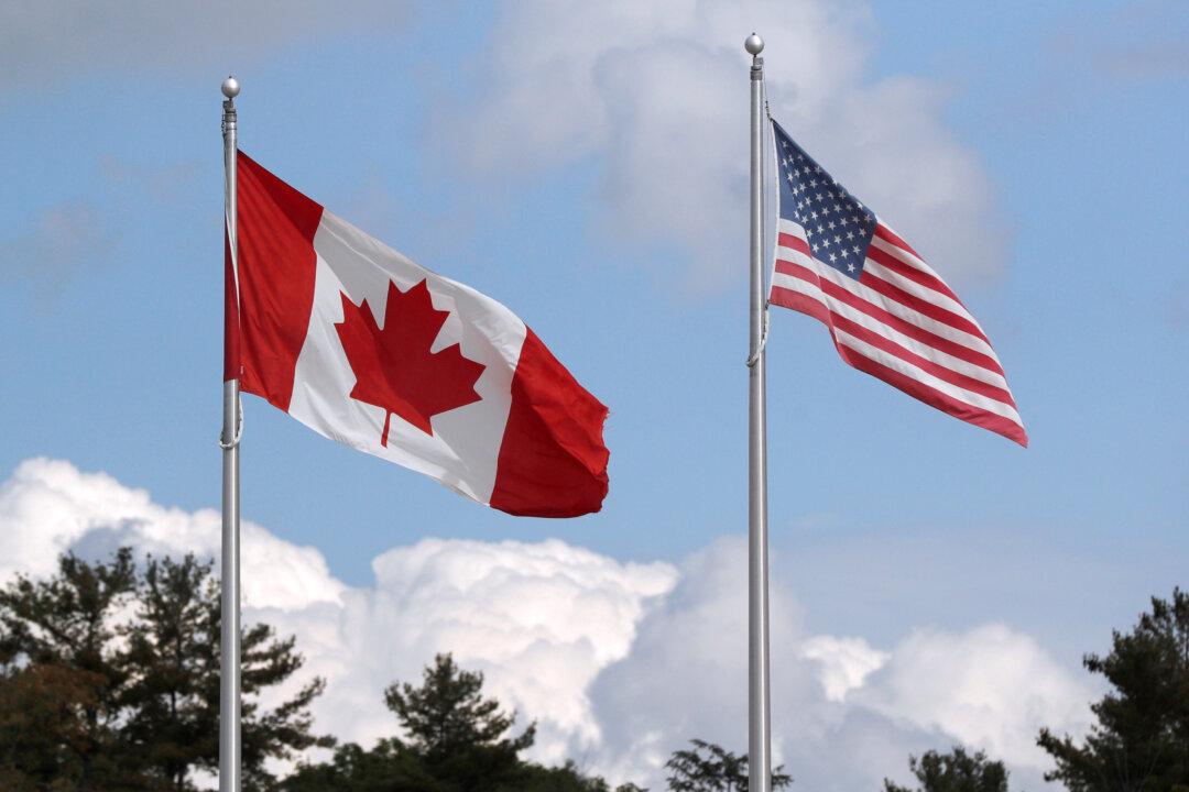 Lopsided COVID-19 Border Rules Cause Headaches for Busy Canadian Factories
