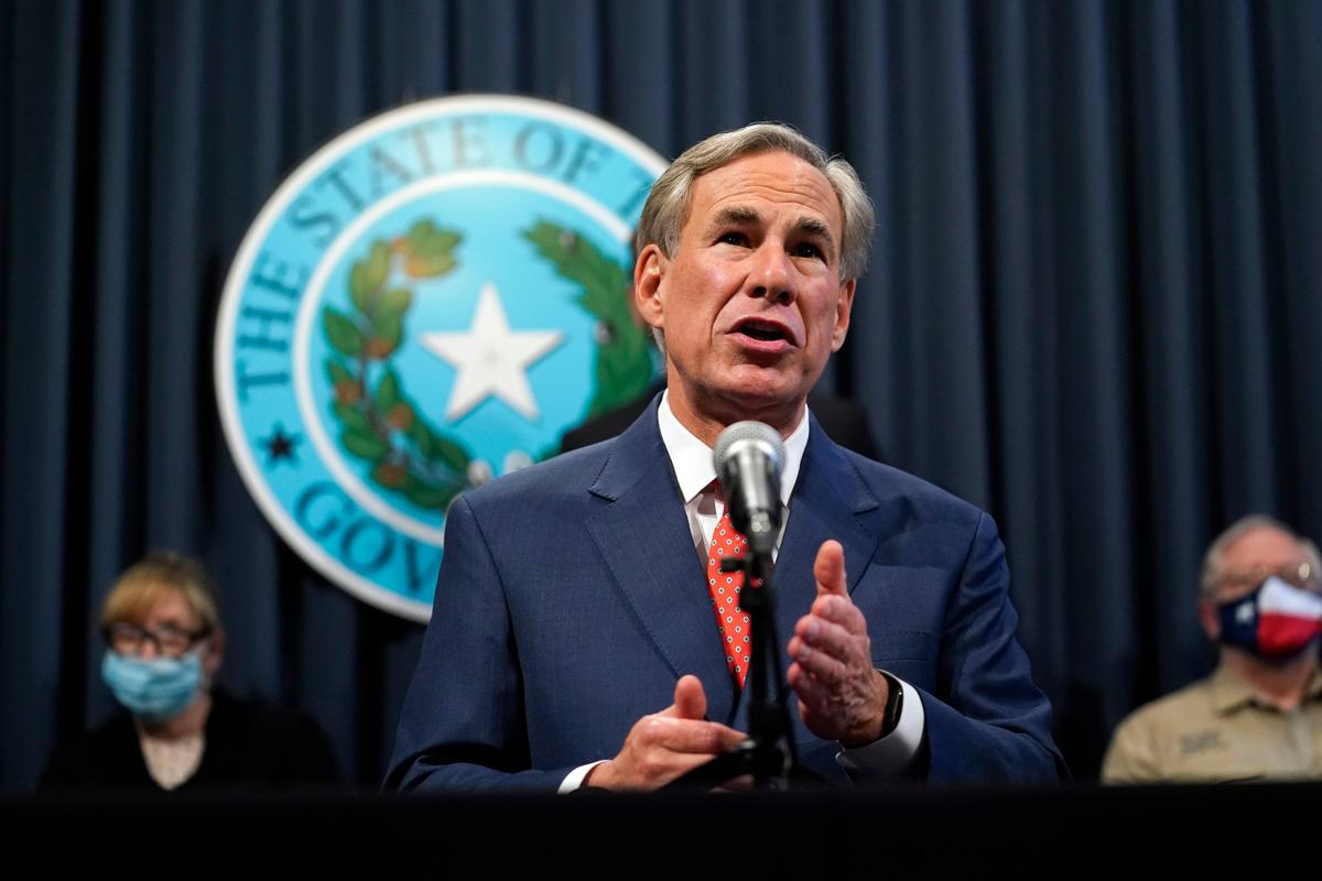 Texas Governor Gives OK for Bars to Begin Reopening
