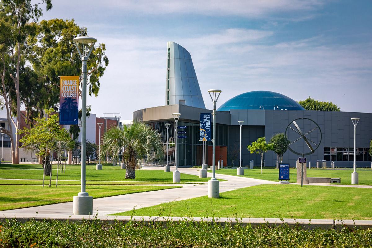 Orange Coast College Launches Career Mentorship Program