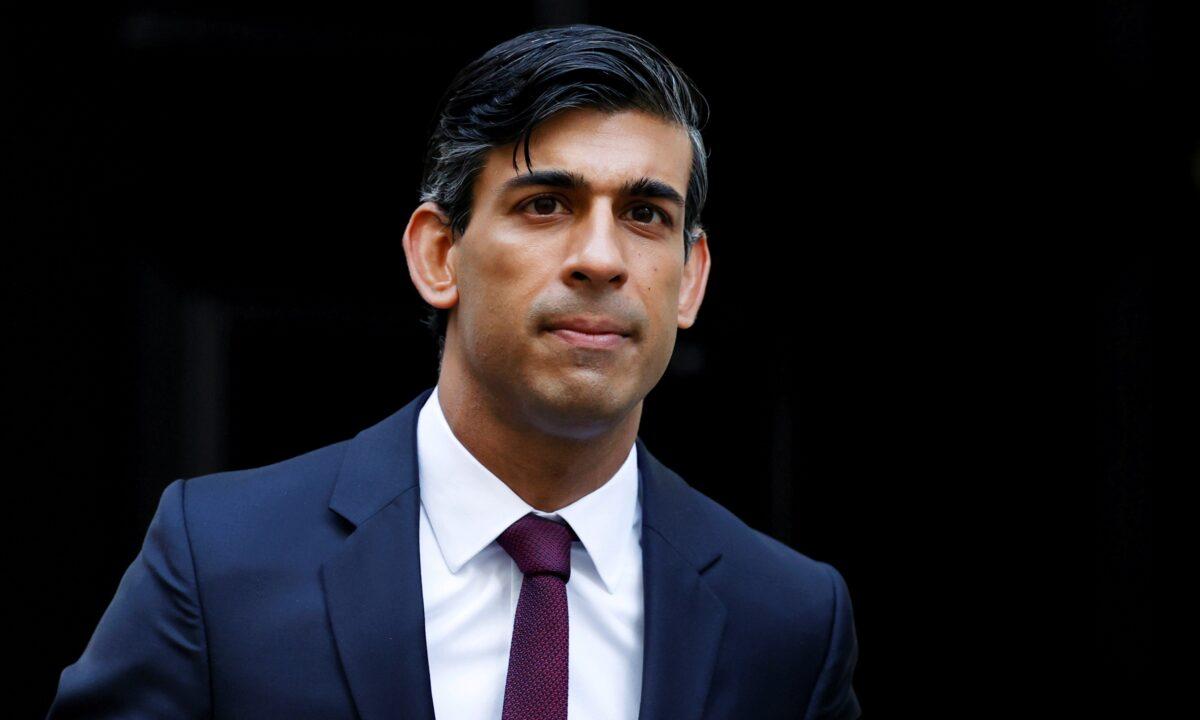 Britain's Chancellor of the Exchequer Rishi Sunak is seen at Downing Street amid the CCP virus disease (COVID-19) outbreak in London, on Sept. 24, 2020. (John Sibley/Reuters)