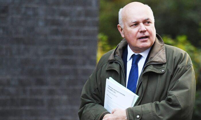 UK Government Has to Deal With Genocide Amendment ‘One Way or the Other’: Duncan Smith