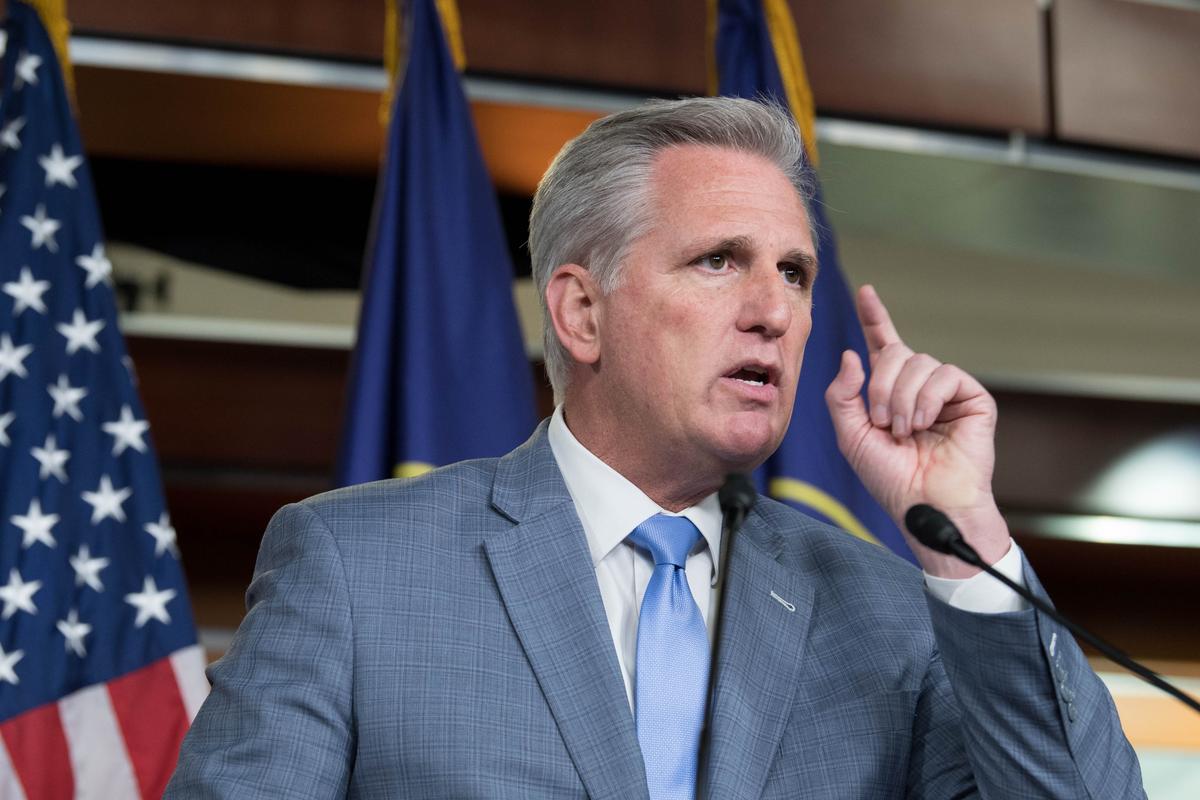 House GOP Leader Mulls Trying to Remove Pelosi