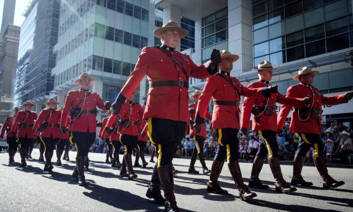 Alberta Mulls Replacing RCMP With a Provincial Force