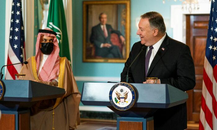 Pompeo Urges Saudi Arabia to Consider Normalizing Relations With Israel