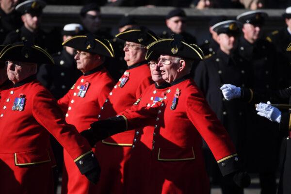  R<span class="aCOpRe">etired soldiers of the British Army</span> march past during the annual Remembrance Sunday memorial at The Cenotaph in London on Nov. 10, 2019. (Chris J Ratcliffe/Getty Images)