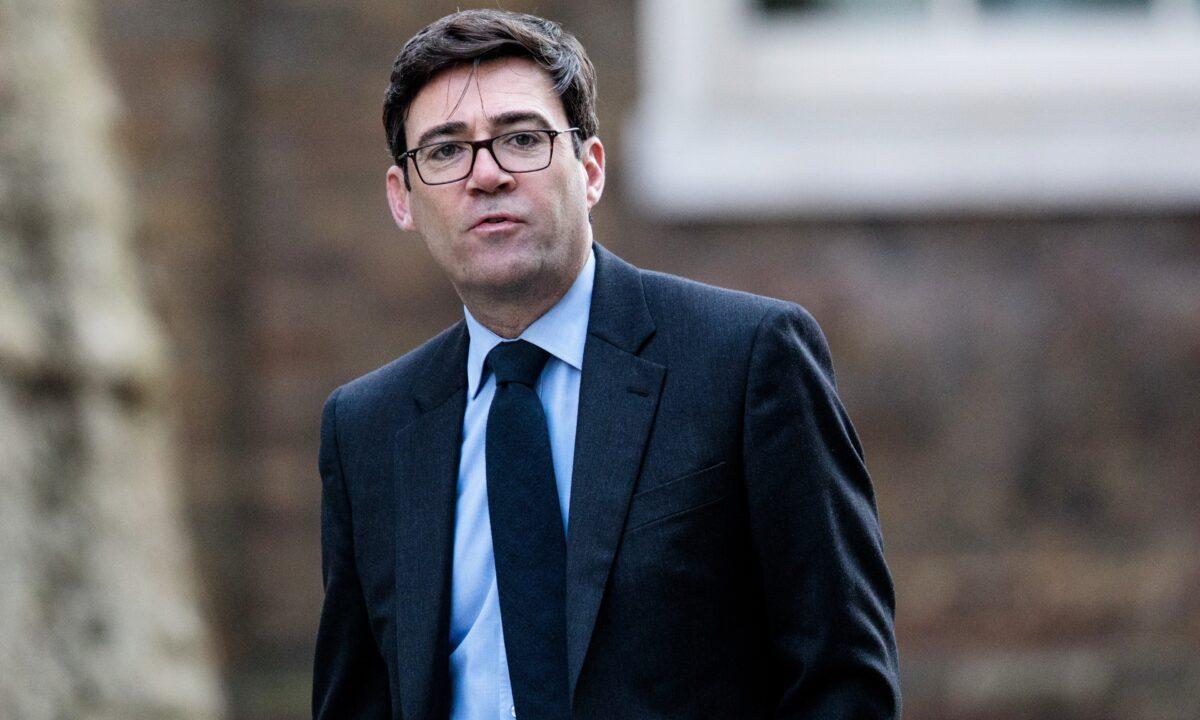  Mayor of Greater Manchester Andy Burnham arrives at Number 10 Downing Street in London, on April 1, 2019. (Jack Taylor/Getty Images)