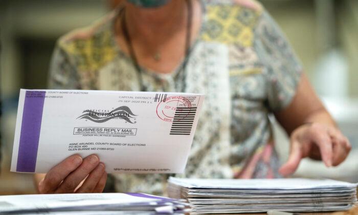 Stolen Early Mail-in Ballots Found in Glendale, Arizona