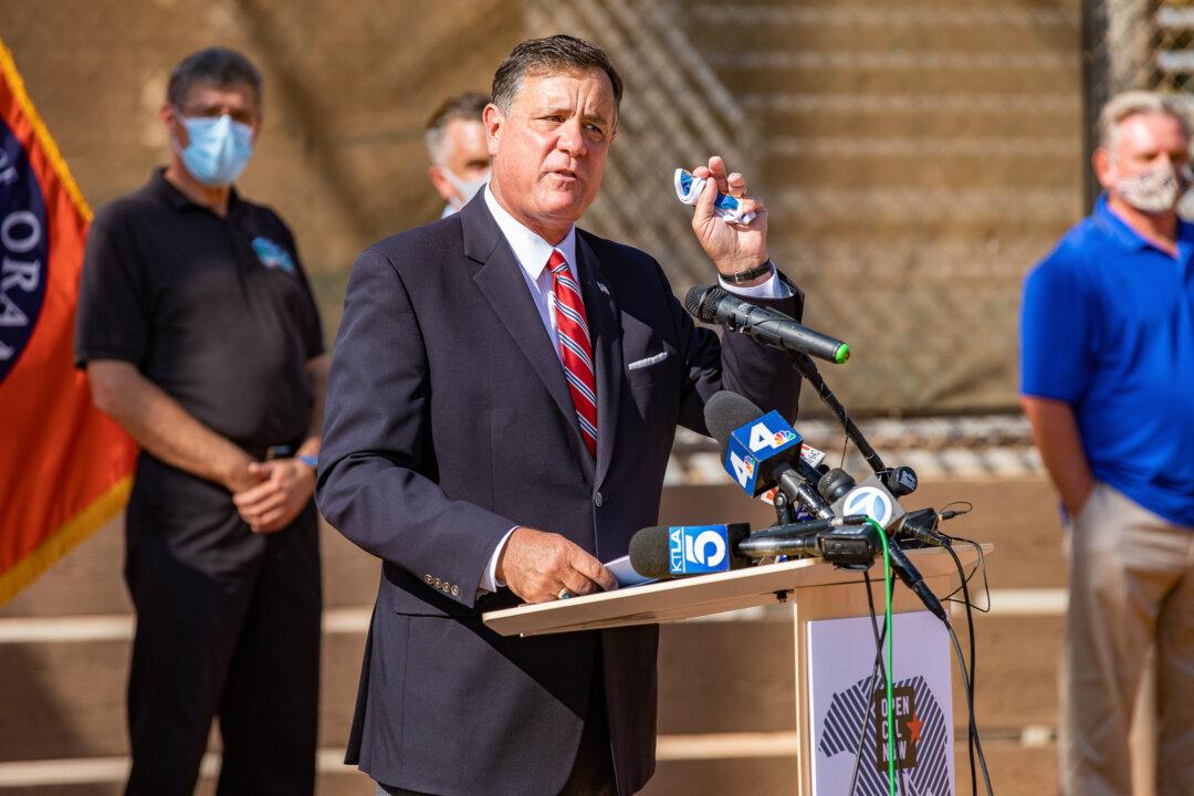 OC Supervisor, Olympians Call for State to Allow Youth Sports to Reopen