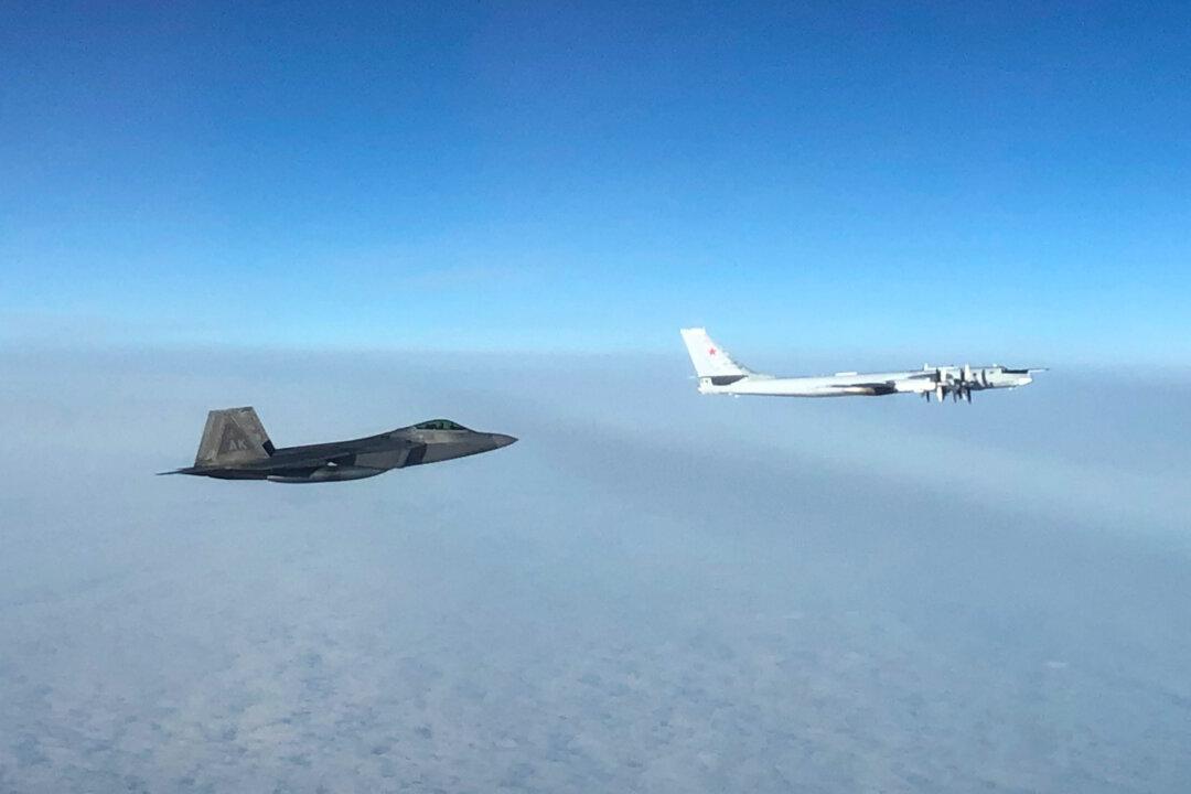 US Fighter Jets Intercept 4 Russian Warplanes Near Alaska