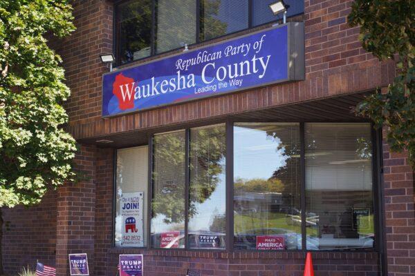 The Republican Party of Waukesha County office in Waukesha, Wis., on Oct. 7, 2020. (Cara Ding/The Epoch Times)