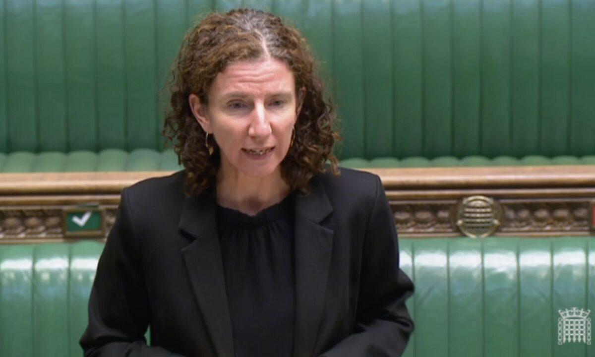  Shadow Chancellor Anneliese Dodds speaks after Chancellor Rishi Sunak announced new expansions to the government's CCP virus support schemes in the House of Commons, in London, on Oct. 22, 2020. (Screenshot/Parliament TV)