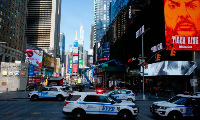 24-hour Drug-Dealing Ring Busted in Times Square, NYC