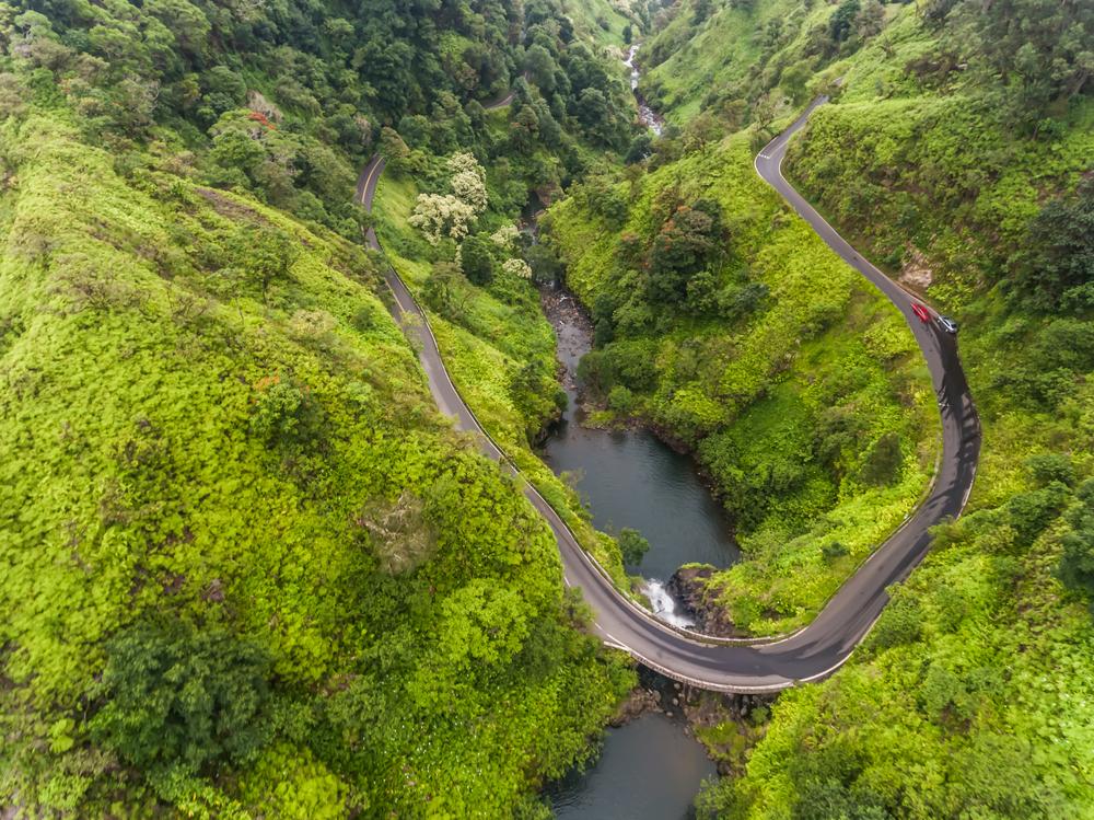An aerial view of the road to Hana. (Kelly Headrick/Shutterstock)