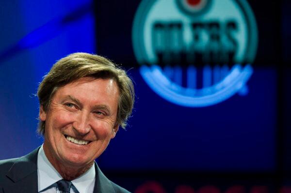 Former Edmonton Oilers great Wayne Gretzky speaks to media about the upcoming NHL Greatest Team celebration game and being voted the greatest team of all time, in Toronto on Dec. 10, 2017. (The Canadian Press/Christopher Katsarov)