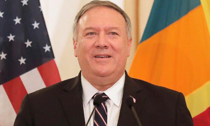 Pompeo Says AES of US, PetroVietnam to Sign $2.8 Billion LNG Deal