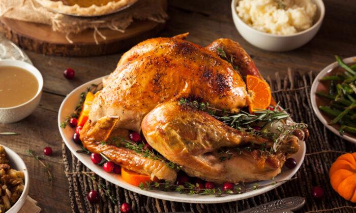 Talking Turkey: Pro Chefs Share Their Best Tips for Perfectly Cooked Thanksgiving Turkey