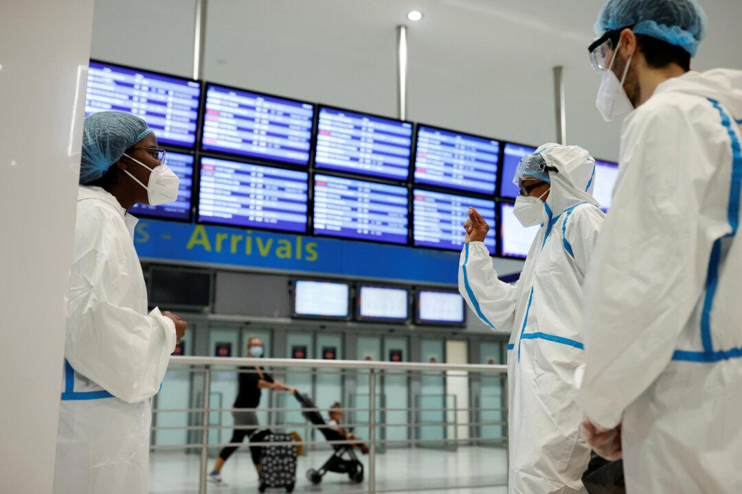 Guidelines for COVID-19 Tests for Airline Passengers Could Set Global Bar for Reliability, Sources Say