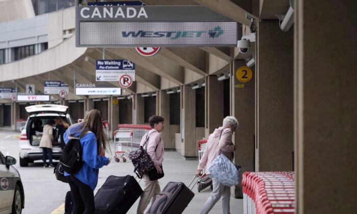 Canadian Transportation Agency Has 30,000 Backlogged Complaints, MPs Hear