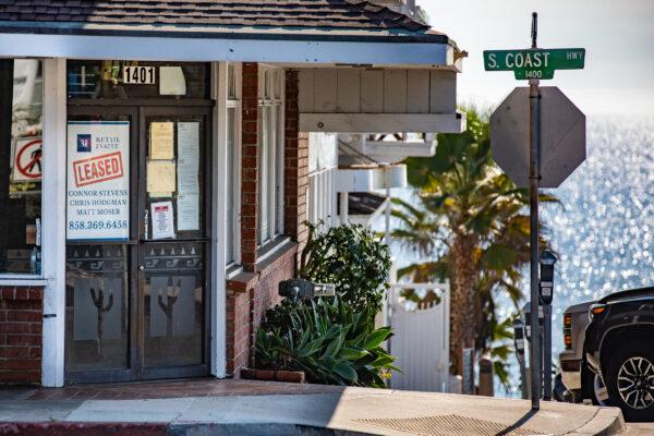 The Coast Inn in Laguna Beach, Calif., on Oct. 15, 2020 (John Fredricks/The Epoch Times)