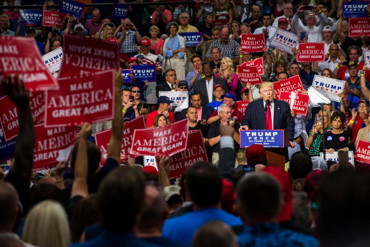Republican Presidential candidate Donald Trump addresses supporters at the James A. Rhodes Arena on August 22, 2016 in Akron, Ohio. (Angelo Merendino/Getty Images)