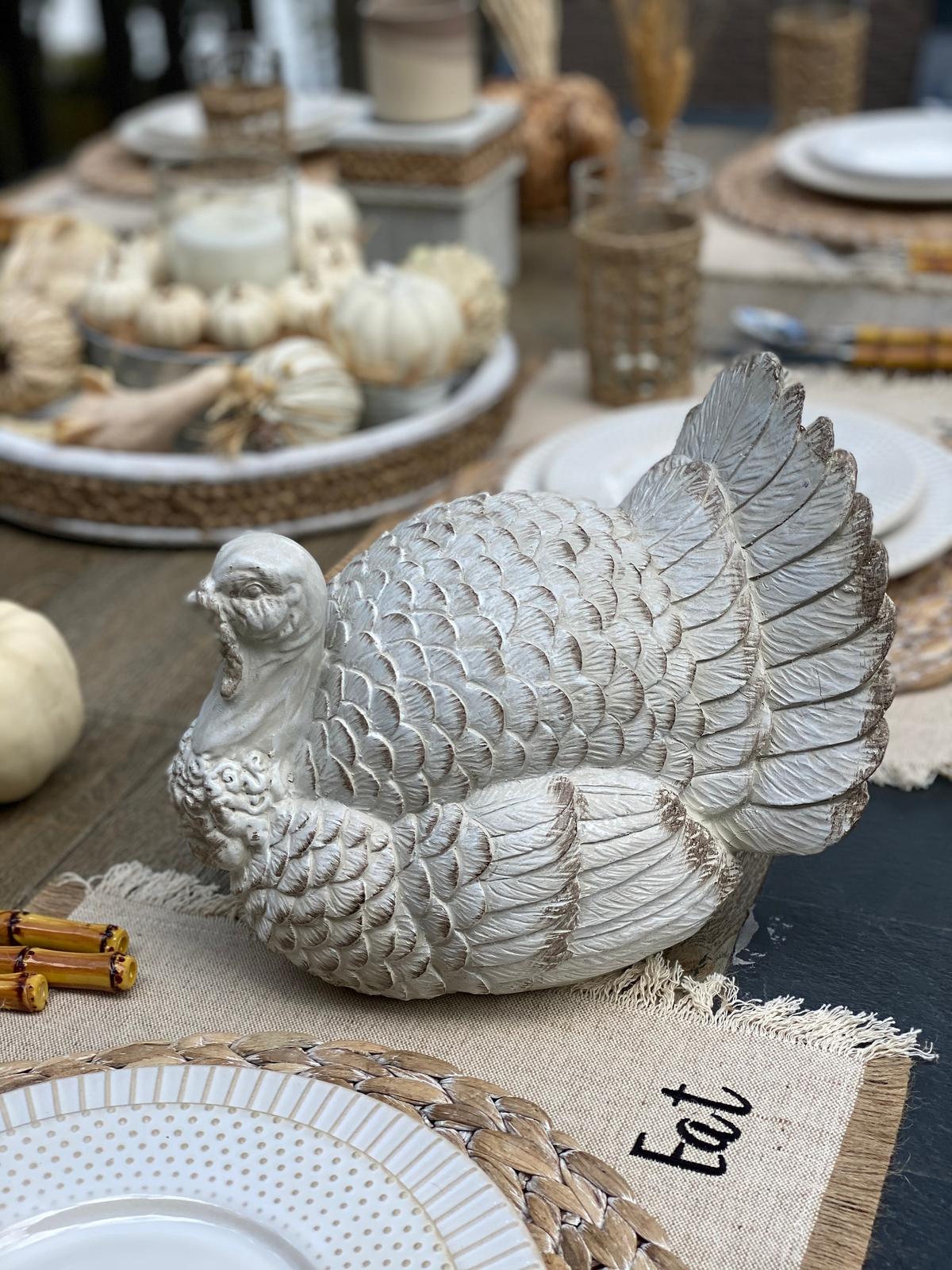 The turkey decoration centerpiece. (Courtesy of Yelena Oleynik)
