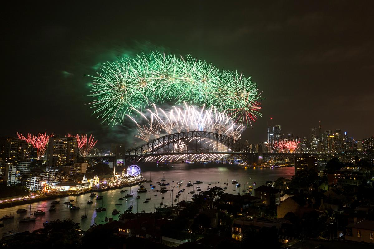 Sydney Harbour New Year's Fireworks Reserved for Frontline Workers