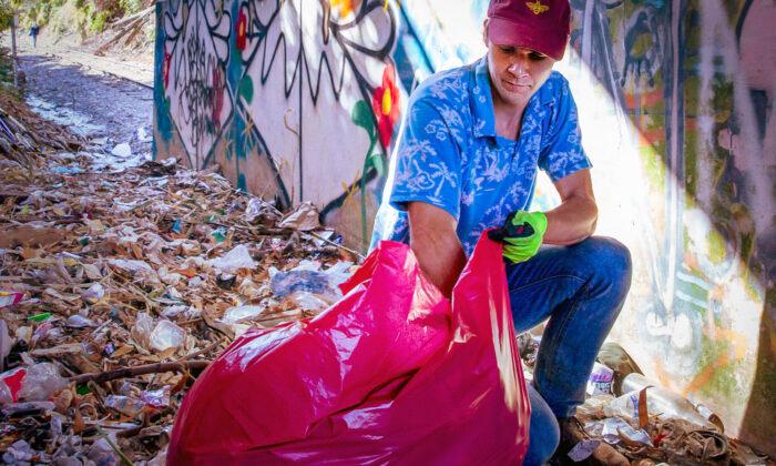 Eco-Friendly North Carolina Man Picked Up 7,000 Bags of Trash and Started a Movement