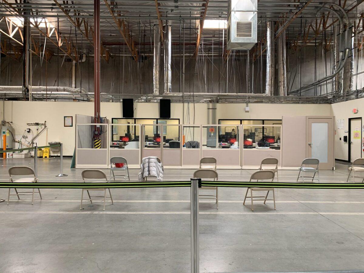 The viewing room at Clark County Election Center in Nevada on Nov. 6, 2020. (Annie Wang/NTD)