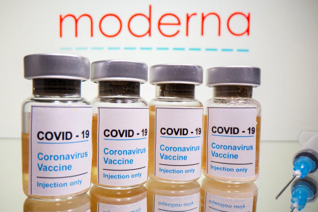 Moderna Vaccine Approval in the Works, ‘Looks Positive’