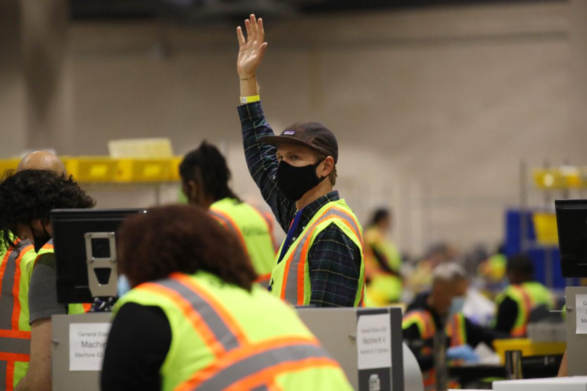 Election workers count ballots in Philadelphia, Penn., on Nov. 4, 2020. (Spencer Platt/Getty Images)