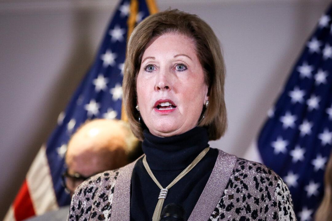 Sidney Powell Launches Super PAC to ‘Fight Vigorously for Our Constitutional Rights’